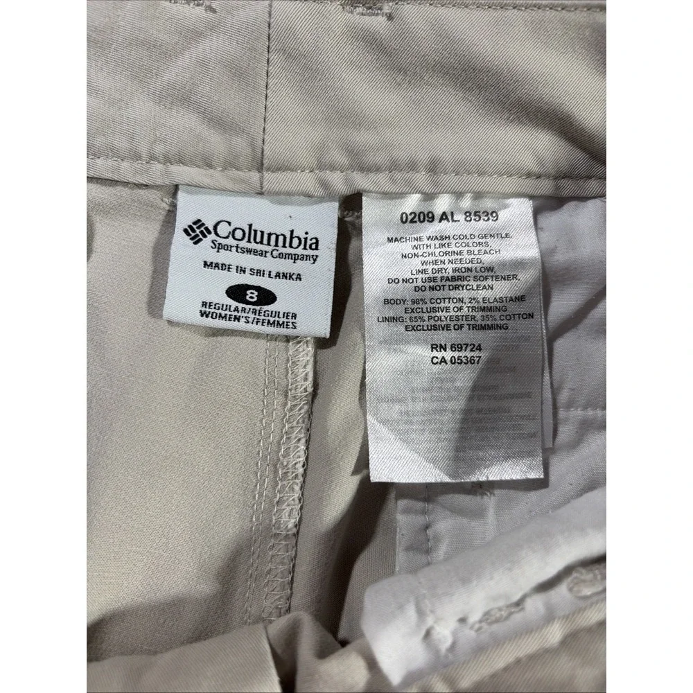 Columbia Omni shield Women's Chinos Relaxed Fit Cotton Blend Khaki Sz 8 Bootcut.